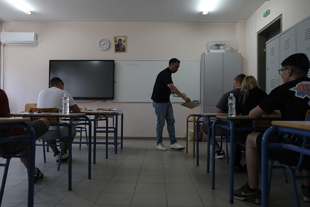 Τέλος εποχής για τα λύκεια σήμερα – Το πρόγραμμα εξετάσεων που θα κρίνει τις ζωές των μαθητών! - NewsPoint.gr