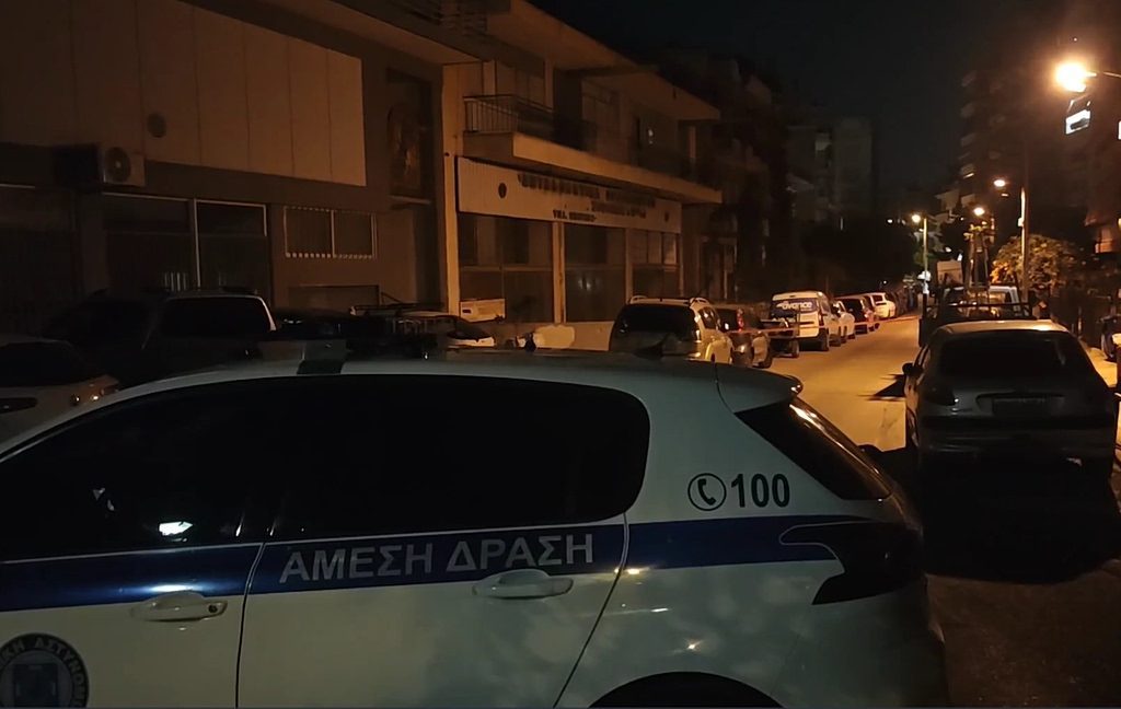 Απίστευτη τραγωδία στην Καλλιθέα – Το αιματηρό επεισόδιο που συγκλονίζει την Αθήνα με έναν νεκρό και οκτώ προσαγωγές! - NewsPoint.gr