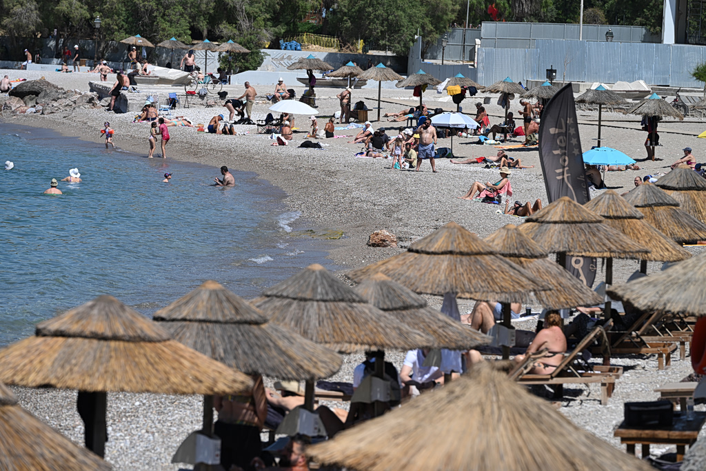 Η πρώτη έκρηξη ζέστης του καλοκαιριού: Δευτέρα του Αγίου Πνεύματος με 34 βαθμούς και ήλιο! - NewsPoint.gr