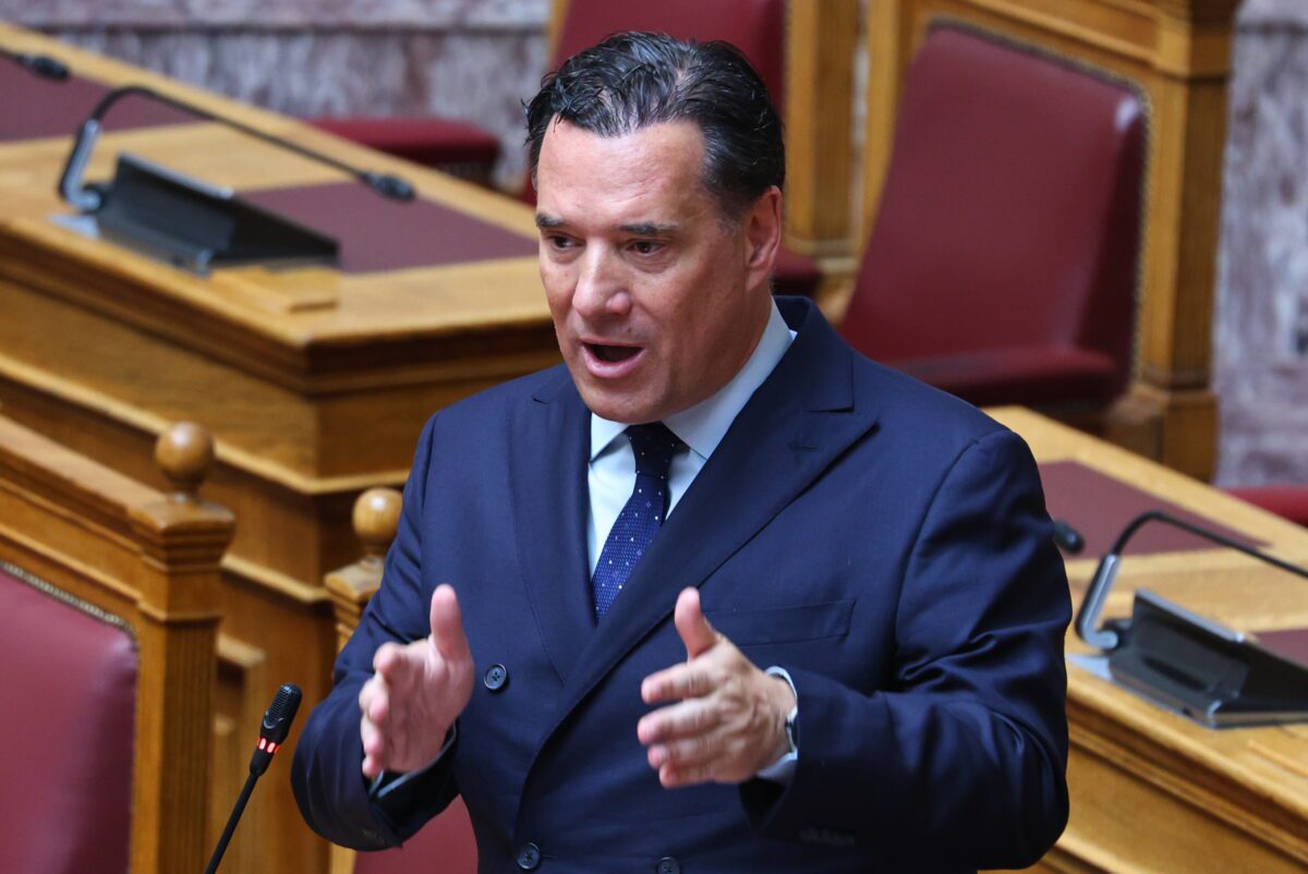 Η αποκάλυψη που ανατρέπει τα πάντα: Τι πραγματικά συνέβη με Τζάκρη, Γεωργιάδη και τη μεταγραφή στο ΠΑΣΟΚ; - NewsPoint.gr