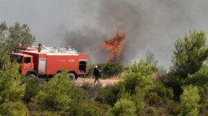 Συναγερμός στην Ελλάδα: Σε ποιες 27 περιοχές απειλεί άμεσα ο κίνδυνος καταστροφικών πυρκαγιών – Όλα όσα πρέπει να ξέρετε σήμερα!