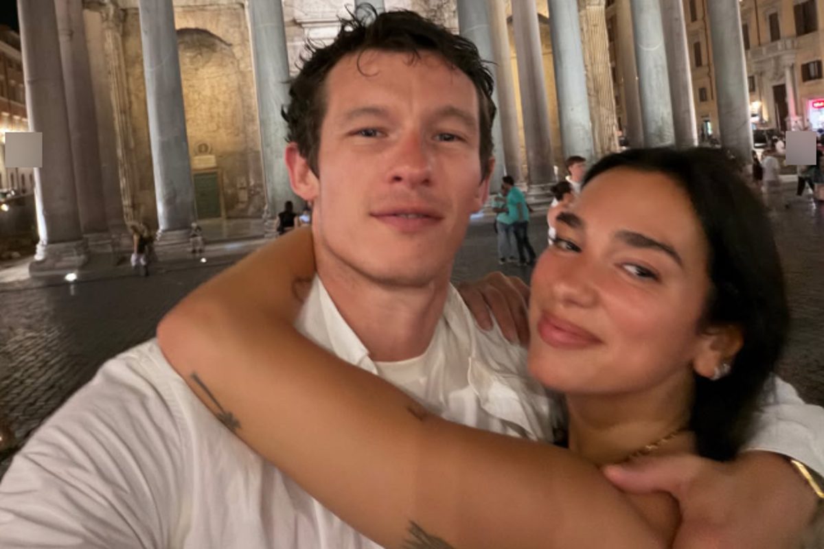 Η Dua Lipa και ο Callum Turner καθηλώνουν: Οι αποκαλυπτικές στιγμές του μήνα του μέλιτος τους στην Ιταλία που κανείς δεν περίμενε! - NewsPoint.gr