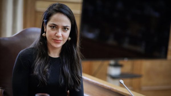 Έσκασε τώρα: 150 ευρώ ανά παιδί για 950.000 οικογένειες – Ποιοι τα παίρνουν και πότε μπαίνει το ποσό - NewsPoint.gr