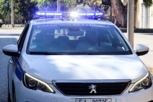 Σοκ στην Αιδηψό: Ανήλικο κορίτσι κατάπιε χλωρίνη και η αστραπιαία επέμβαση της Αστυνομίας της έσωσε τη ζωή!