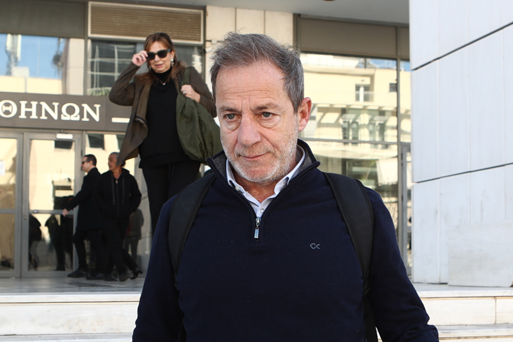 Η υπόθεση Λιγνάδη επιστρέφει στο προσκήνιο: Το Μικτό Ορκωτό Εφετείο αποφασίζει για τους βιασμούς ανηλίκων – Οι ανατροπές που κανείς δεν περίμενε - NewsPoint.gr