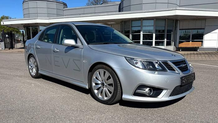 Απίστευτο φινάλε για τη Saab: Τα τελευταία της αυτοκίνητα έγιναν ανάρπαστα στη δημοπρασία – Το τέλος μιας θρυλικής εποχής! - NewsPoint.gr