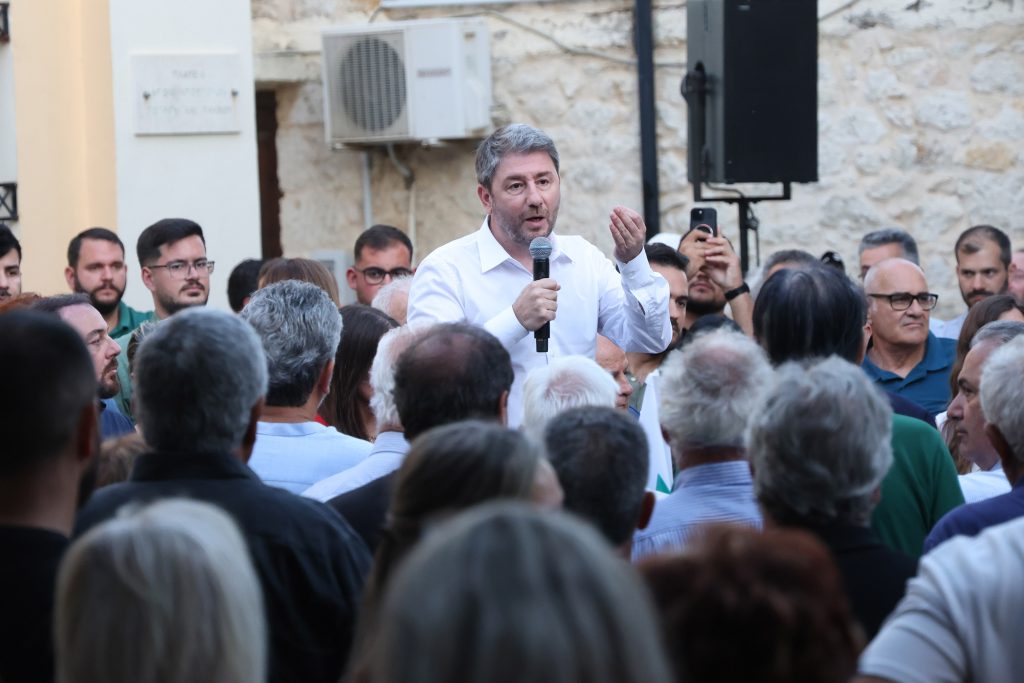 Η έκρηξη του Νίκου Ανδρουλάκη: Το ΠΑΣΟΚ βάζει φρένο στα σχέδια της ΝΔ – Το κάλεσμα που ενώνει την Κρήτη! 1 Η έκρηξη του Νίκου Ανδρουλάκη: Το ΠΑΣΟΚ βάζει φρένο στα σχέδια της ΝΔ – Το κάλεσμα που ενώνει την Κρήτη! - NewsPoint.gr
