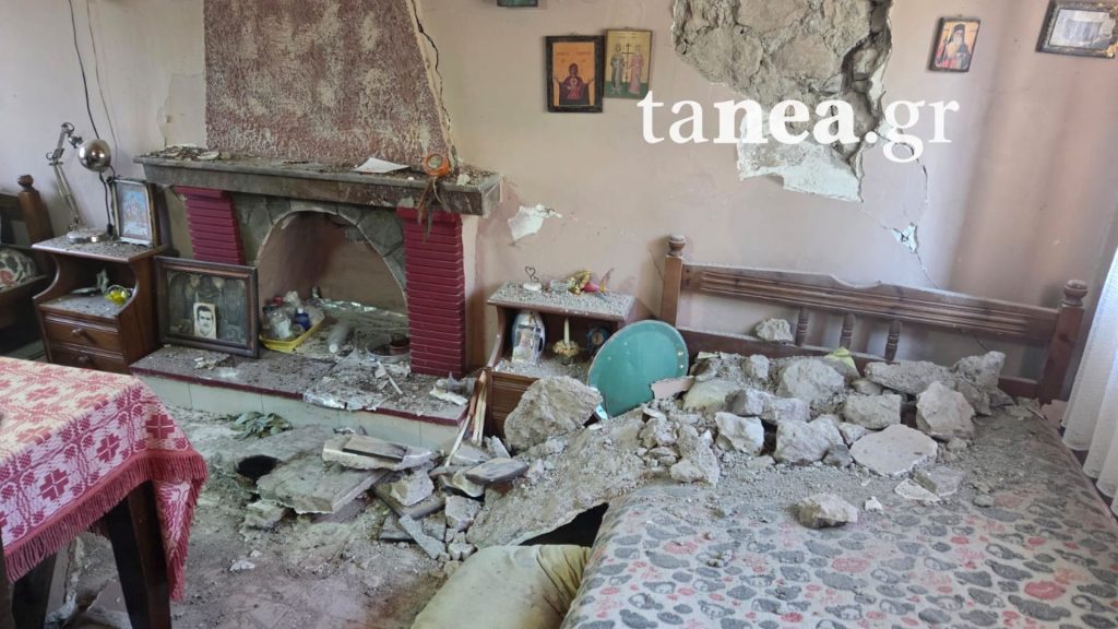 Συγκλονισμένες οι τοπικές κοινωνίες στην Εύβοια – Εικόνες καταστροφής από τους σεισμούς που δεν θα ξεχαστούν ποτέ! 1 Συγκλονισμένες οι τοπικές κοινωνίες στην Εύβοια – Εικόνες καταστροφής από τους σεισμούς που δεν θα ξεχαστούν ποτέ! - NewsPoint.gr