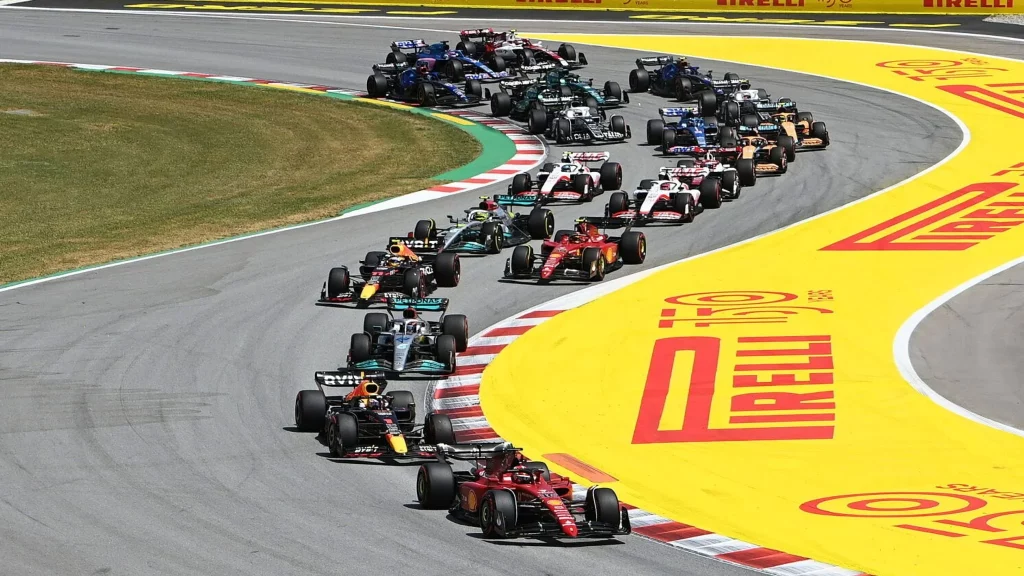 Η έκπληξη που σόκαρε τη Formula 1: O Ράσελ στην κορυφή της εκκίνησης στη Βαρκελώνη – Τι συνέβη με τον Χάμιλτον και τον Αντονέλι; 1 Η έκπληξη που σόκαρε τη Formula 1: O Ράσελ στην κορυφή της εκκίνησης στη Βαρκελώνη – Τι συνέβη με τον Χάμιλτον και τον Αντονέλι; - NewsPoint.gr