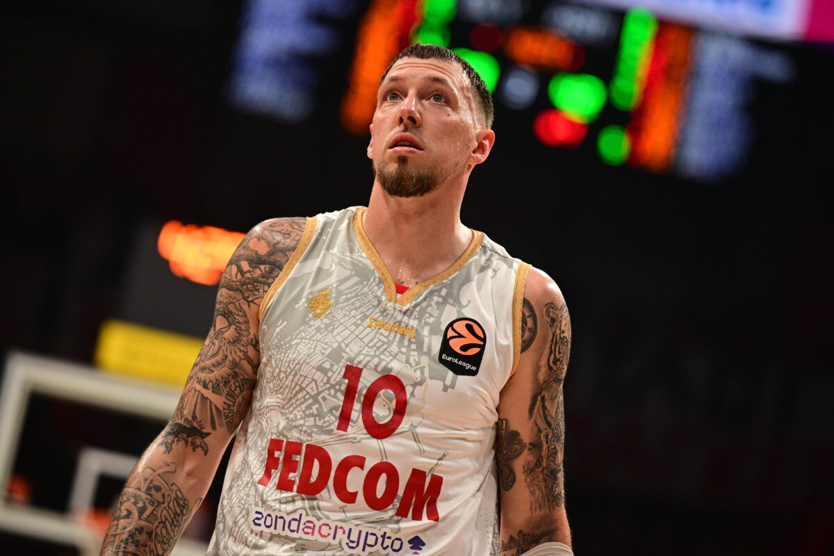 Βόμβα στη Euroleague: Ο Ντάνιελ Τάις μια ανάσα από τη Βιλερμπάν – Η κίνηση που αλλάζει τα δεδομένα! 1 Βόμβα στη Euroleague: Ο Ντάνιελ Τάις μια ανάσα από τη Βιλερμπάν – Η κίνηση που αλλάζει τα δεδομένα! - NewsPoint.gr
