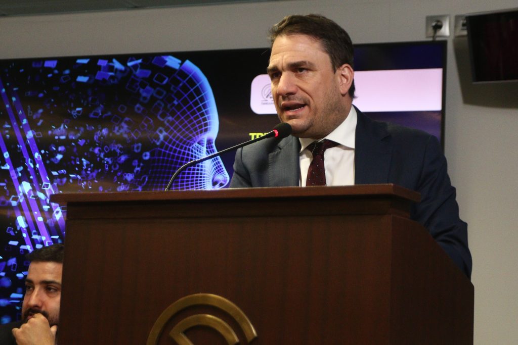 Η αποκάλυψη που φέρνει τα πάνω-κάτω: Τσουκαλάς απαιτεί ξανά άνοιγμα του φακέλου για τις παράνομες παρακολουθήσεις! 1 Η αποκάλυψη που φέρνει τα πάνω-κάτω: Τσουκαλάς απαιτεί ξανά άνοιγμα του φακέλου για τις παράνομες παρακολουθήσεις! - NewsPoint.gr