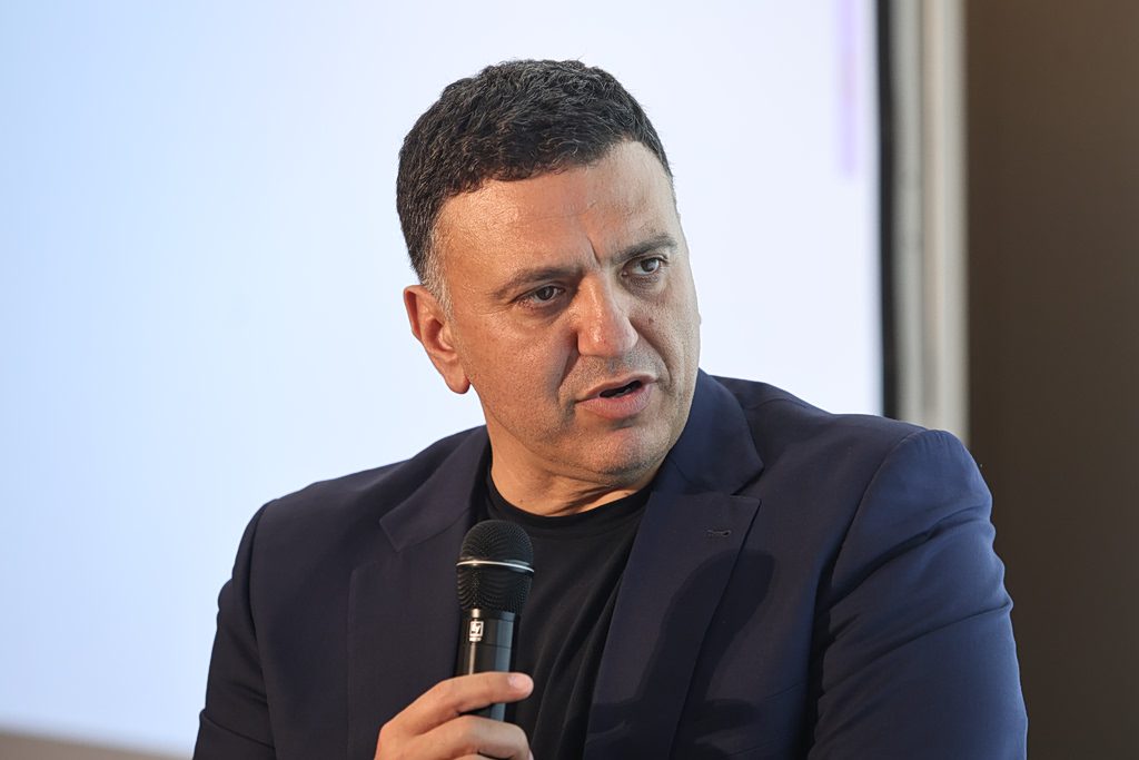 Η αποκαλυπτική συνέντευξη του Βασίλη Κικίλια: Το μήνυμα για την ασφάλεια, το μεταναστευτικό και οι κινήσεις-κλειδιά για την ναυτιλία! - NewsPoint.gr