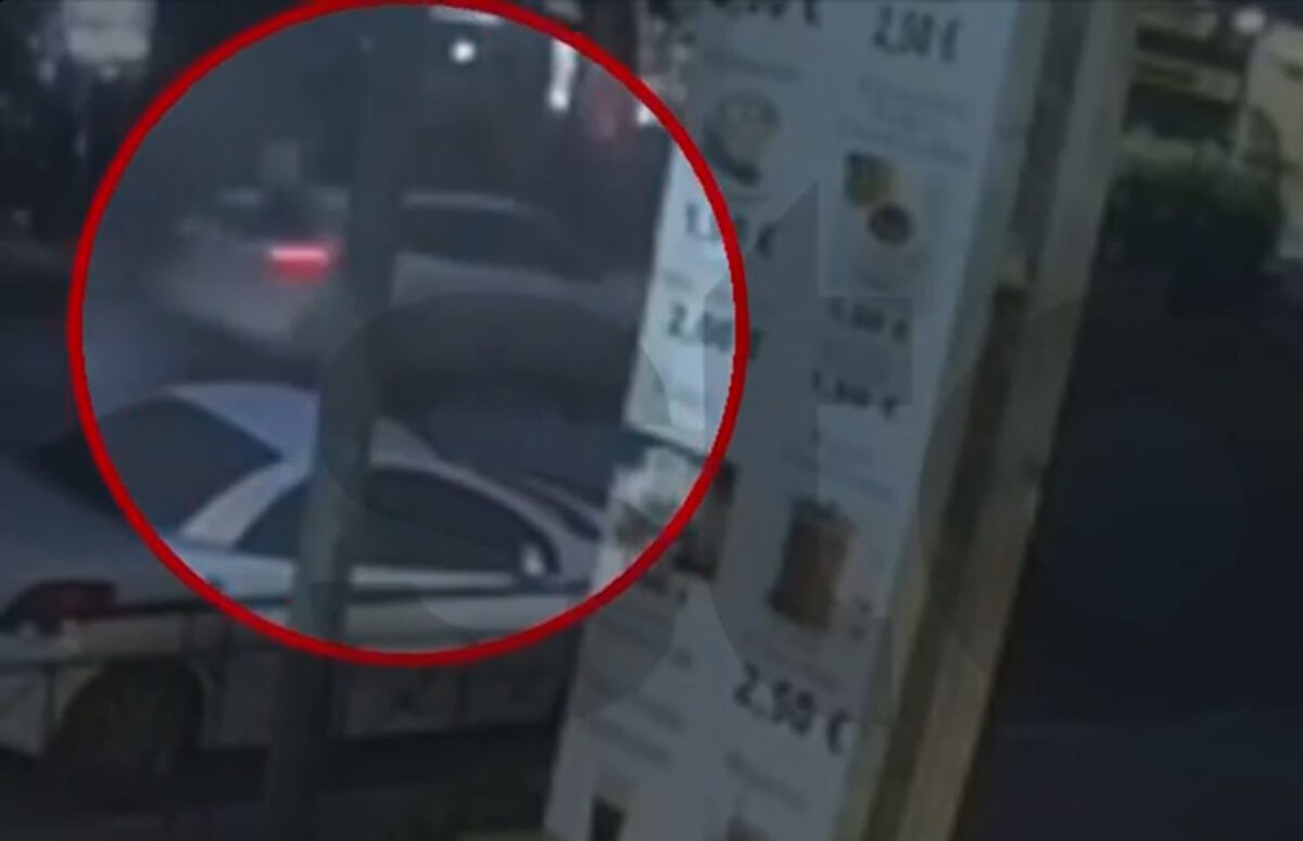 Σοκ στην Ομόνοια: Βίντεο ντοκουμέντο με την εγκατάλειψη 50χρονου στη μέση του δρόμου - Άφαντος ο οδηγός! - NewsPoint.gr