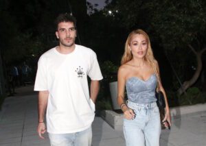 Η στιγμή που αιφνιδίασε τους θαυμαστές: Ελένη Βουλγαράκη και Φώτης Ιωαννίδης απολαμβάνουν το Grand Prix της Formula 1 στη Βαρκελώνη και ξετρελαίνουν το Instagram!
