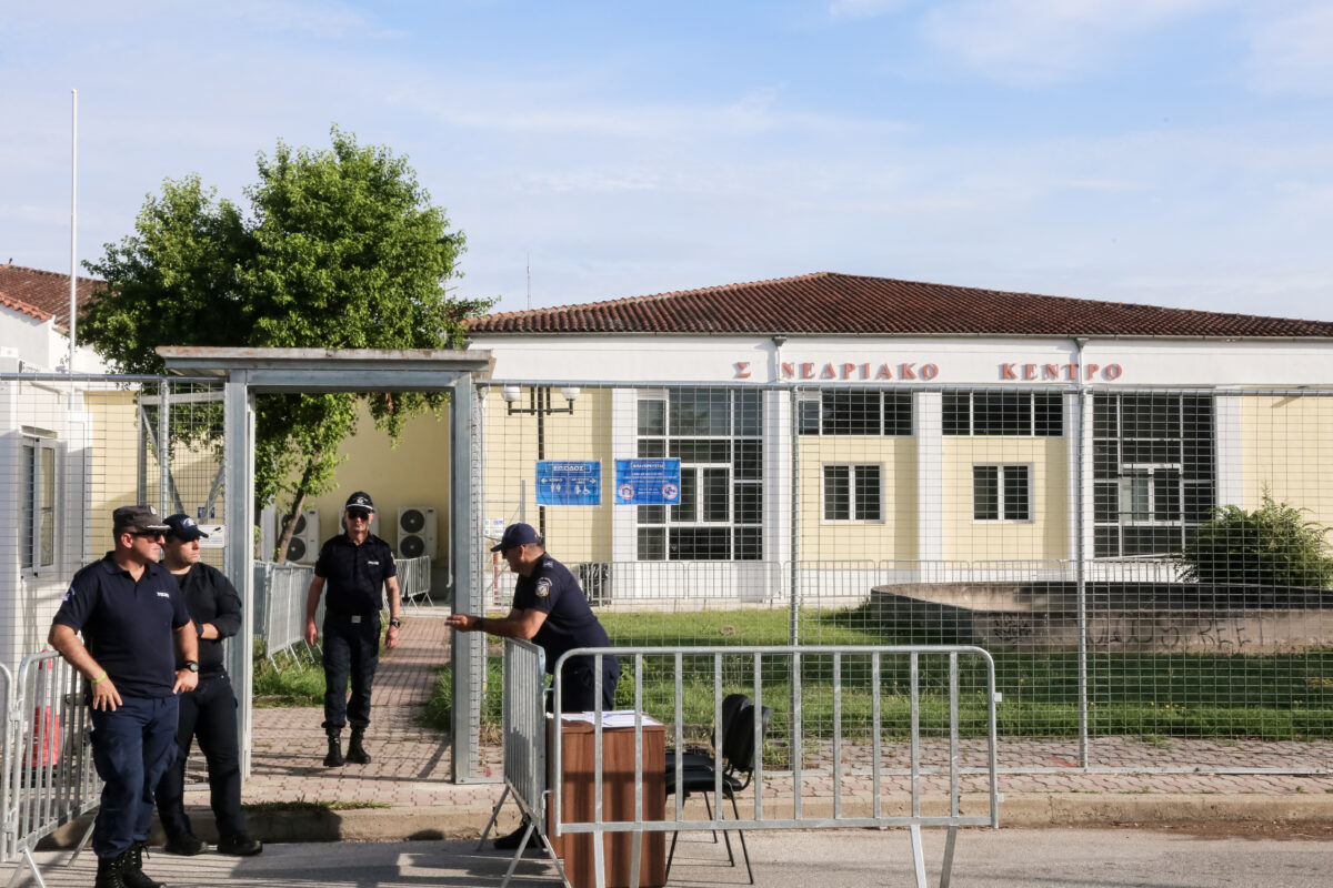 Ανατροπή-σοκ στη δίκη των Τεμπών: Ποιοι αποκλείστηκαν και ποιοι θα δώσουν το «παρών» στη δικαστική αίθουσα 1 Ανατροπή-σοκ στη δίκη των Τεμπών: Ποιοι αποκλείστηκαν και ποιοι θα δώσουν το «παρών» στη δικαστική αίθουσα - NewsPoint.gr