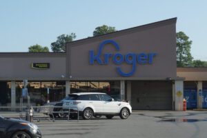 Σοκ στην αγορά: Γιατί η μετοχή της Kroger κατέρρευσε ξαφνικά – Η αλήθεια για τον πληθωρισμό που «γονατίζει» τα αμερικανικά νοικοκυριά