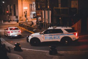 Τραγωδία στο Μόντρεαλ: Τι κρύβεται πίσω από τους αιματηρούς πυροβολισμούς στη συνοικία των Εβραίων;