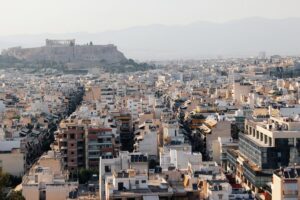 Η αλήθεια που σοκάρει: Γιατί τα άδεια σπίτια στην Ελλάδα εκτοξεύουν τις τιμές έως 19% – Τα συγκλονιστικά ευρήματα της νέας έρευνας