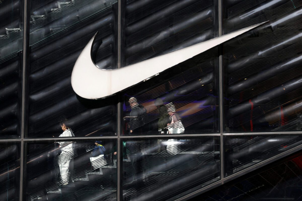 Κανείς δεν περίμενε αυτή την κίνηση από τη Nike στην Κίνα – Η απόφαση που ταράζει την αγορά αθλητικών ειδών! 1 Κανείς δεν περίμενε αυτή την κίνηση από τη Nike στην Κίνα – Η απόφαση που ταράζει την αγορά αθλητικών ειδών! - NewsPoint.gr