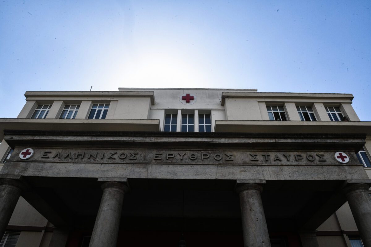 Κανείς δεν πίστευε τι συνέβη σε ξενοδοχείο στο Χαλάνδρι – 17χρονος βρέθηκε στο κενό τα ξημερώματα! - NewsPoint.gr