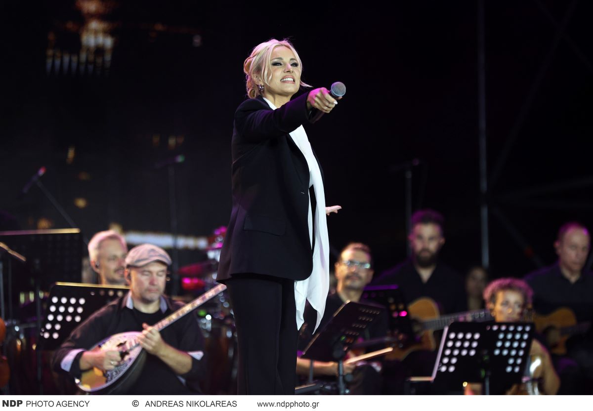 Πέγκυ Ζήνα: Αποκάλυψη που συγκλόνισε – Οι ανεπανάληπτες στιγμές με Σφακιανάκη και Μητροπάνο που δεν ξεχνιούνται ποτέ! 1 Πέγκυ Ζήνα: Αποκάλυψη που συγκλόνισε – Οι ανεπανάληπτες στιγμές με Σφακιανάκη και Μητροπάνο που δεν ξεχνιούνται ποτέ! - NewsPoint.gr