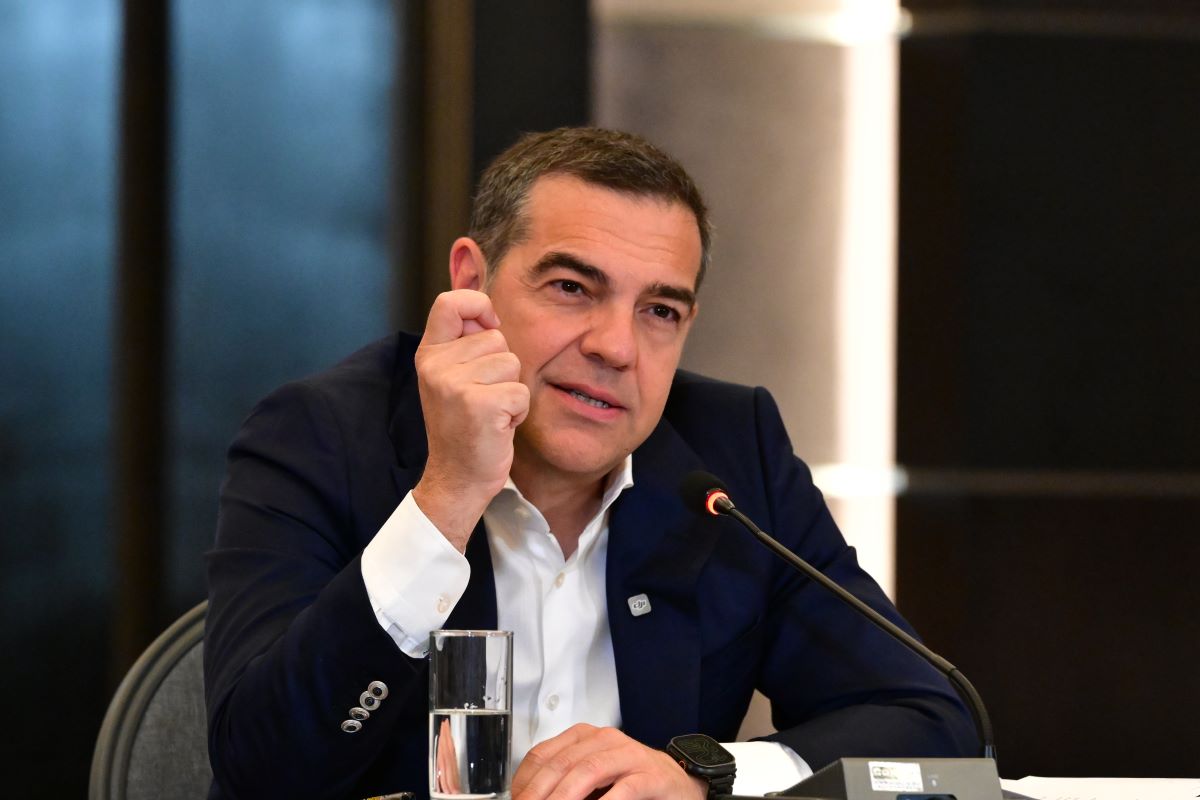 Ο Αλέξης Τσίπρας ανατρέπει τα δεδομένα: Η γνώση ανήκει σε όλους – Δείτε τι προτείνει για το μέλλον της εκπαίδευσης! - NewsPoint.gr