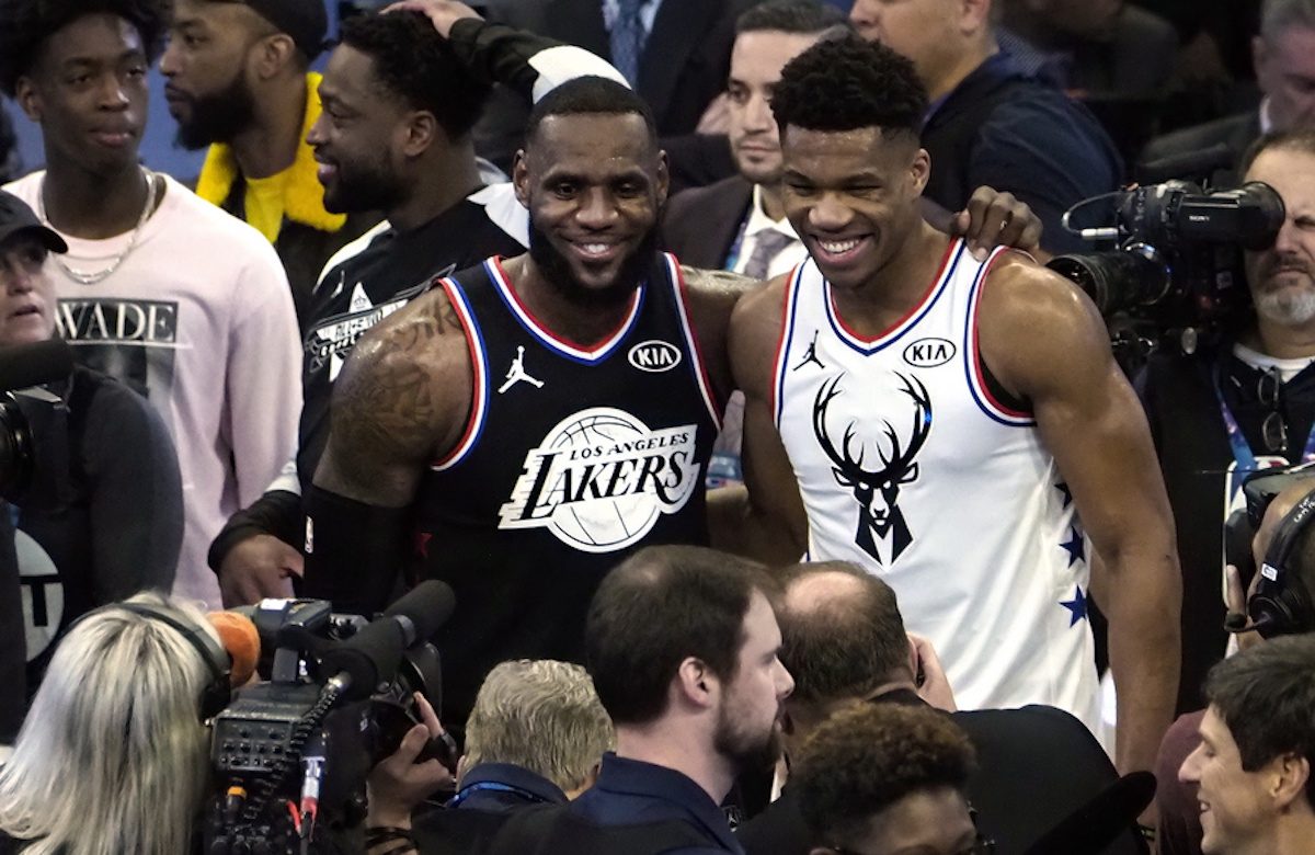 Η αντίδραση που «πάγωσε» το NBA: Ο Αντετοκούνμπο σχεδόν κατέρρευσε στην ιδέα Τζέιμς στους Χιτ – Οι αποκαλύψεις που φούντωσαν τα σενάρια - NewsPoint.gr