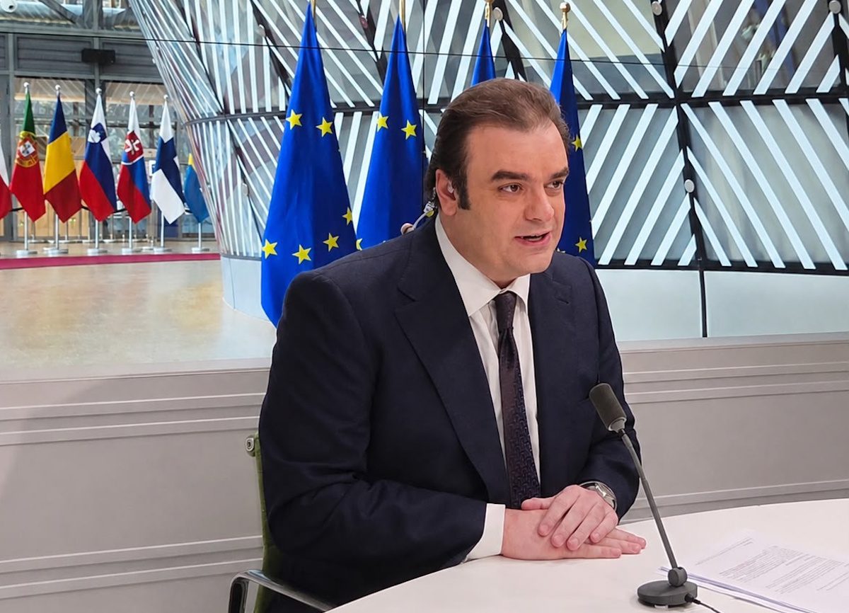 Η αποκαλυπτική συνέντευξη Πιερρακάκη που προκαλεί αίσθηση: Πώς οι μεταρρυθμίσεις και η Τεχνητή Νοημοσύνη θα αλλάξουν το ευρωπαϊκό σκηνικό – Οι ανησυχίες για το κόστος δανεισμού σε πρώτο πλάνο! 1 Η αποκαλυπτική συνέντευξη Πιερρακάκη που προκαλεί αίσθηση: Πώς οι μεταρρυθμίσεις και η Τεχνητή Νοημοσύνη θα αλλάξουν το ευρωπαϊκό σκηνικό – Οι ανησυχίες για το κόστος δανεισμού σε πρώτο πλάνο! - NewsPoint.gr