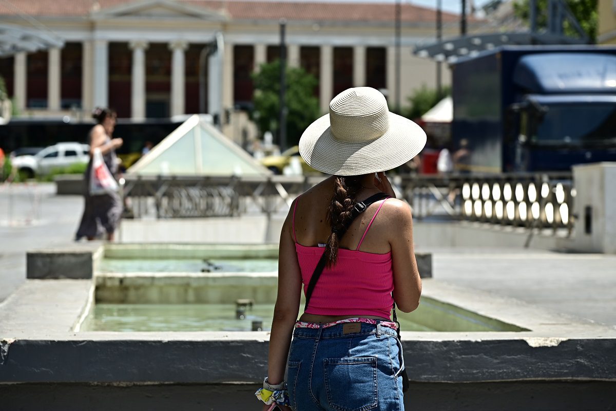 Θερμικός σοκ την Κυριακή: Ποιες περιοχές θα «λιώσουν» στους 39°C και γιατί όλοι ανησυχούν για το επικείμενο κύμα ζέστης - NewsPoint.gr