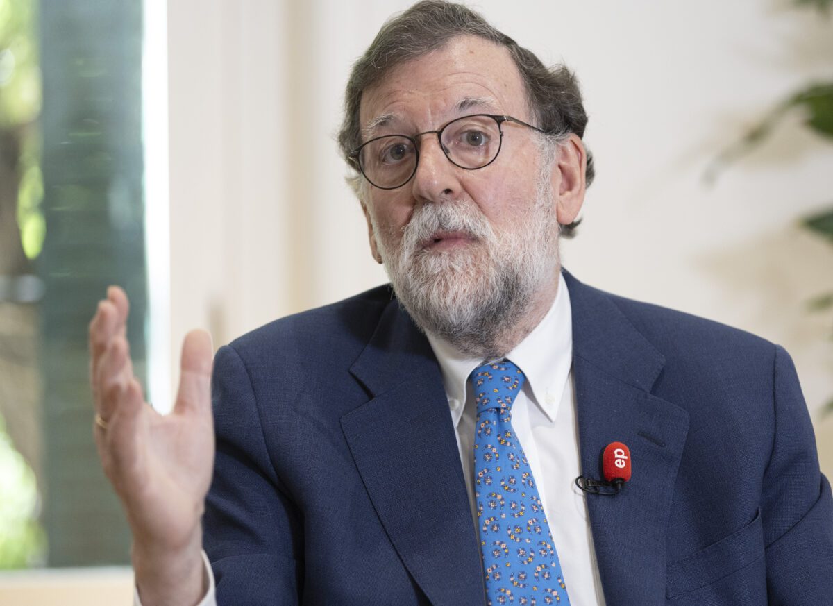 Απίστευτη κατακραυγή κατά Ραχόι: Οι ρατσιστικές του δηλώσεις για την Εθνική Γαλλίας πυροδότησαν θύελλα! - NewsPoint.gr