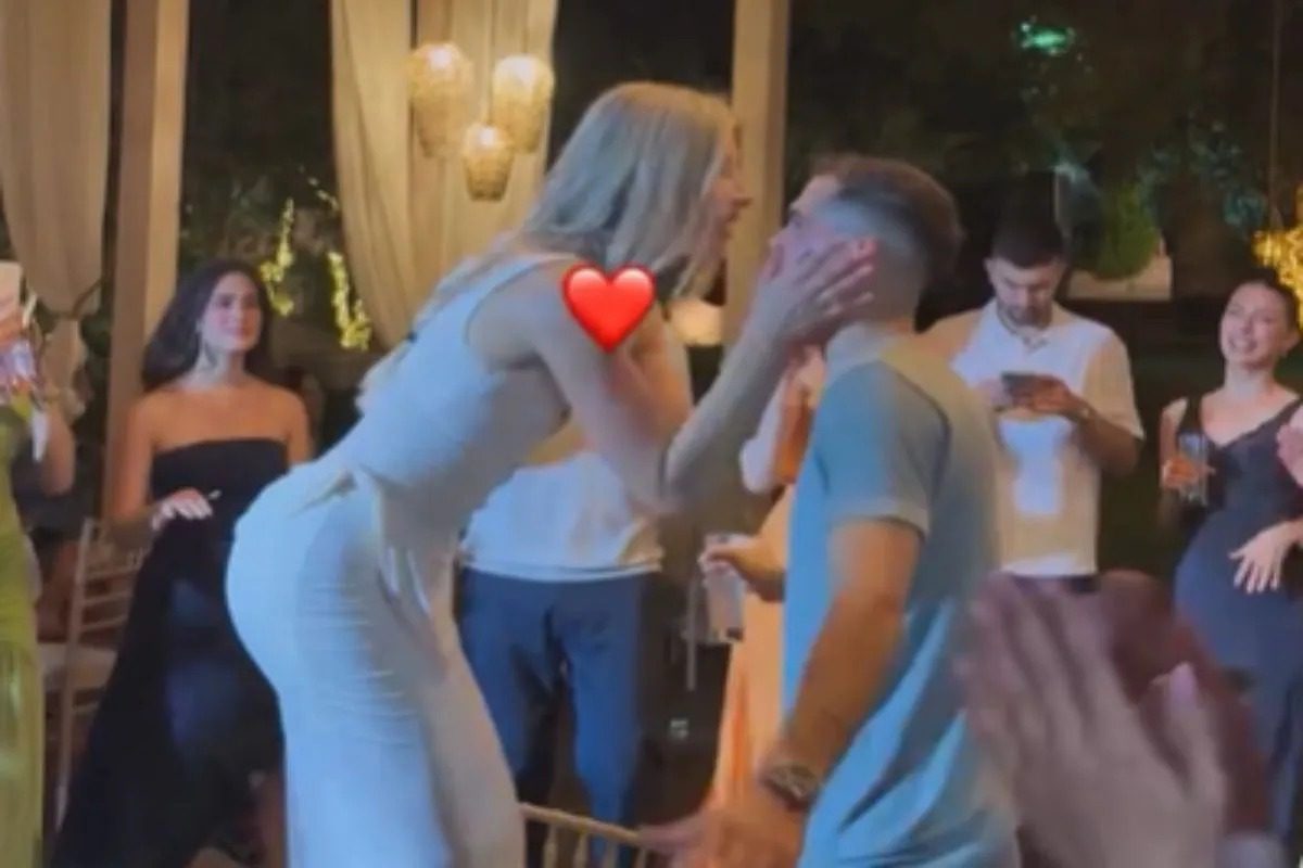 Απίστευτη στιγμή στη βάφτιση του γιου του Τολιόπουλου – Δείτε τι συνέβη με το «πότε Βούδας, πότε Κούδας» και έγινε viral! - NewsPoint.gr