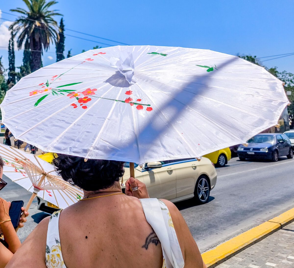 Στους 37°C σήμερα! Η καυτή έκπληξη του καιρού που θα σας αναστατώσει 1 Στους 37°C σήμερα! Η καυτή έκπληξη του καιρού που θα σας αναστατώσει - NewsPoint.gr