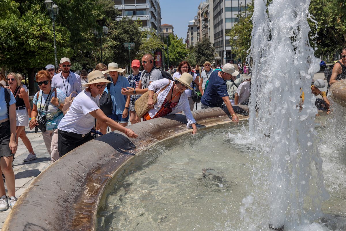 Επείγουσα προειδοποίηση: Σαρωτικός καύσωνας για τέσσερις μέρες με έως και 42°C – Δείτε ποιες περιοχές κινδυνεύουν περισσότερο! - NewsPoint.gr