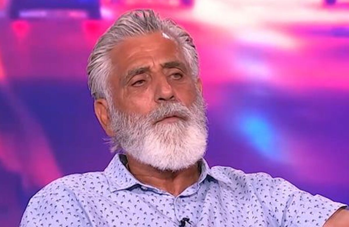 Απίστευτη εξομολόγηση του Πέτρου Ξεκούκη: Ο δισταγμός του για το Άγιο Όρος και το φοβερό δίλημμα με το ράσο! 1 Απίστευτη εξομολόγηση του Πέτρου Ξεκούκη: Ο δισταγμός του για το Άγιο Όρος και το φοβερό δίλημμα με το ράσο! - NewsPoint.gr